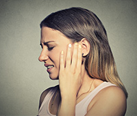 Ear pain Symptoms